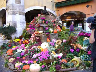 autumn market display in Annecy