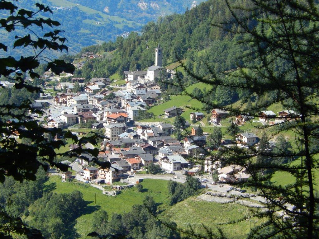 view of Peisey Vallandry